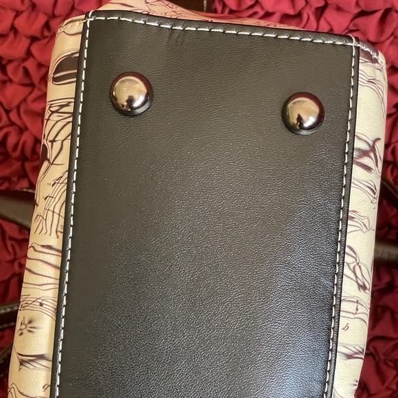 💕💕 Unique Crossbody Handbag Midsized - Picture 3 of 5